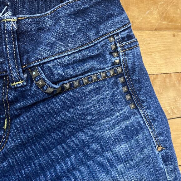 American Eagle Jeans Women’s Size 00 Regular Stretch Artist  Studs 1 Missing - Picture 7 of 14
